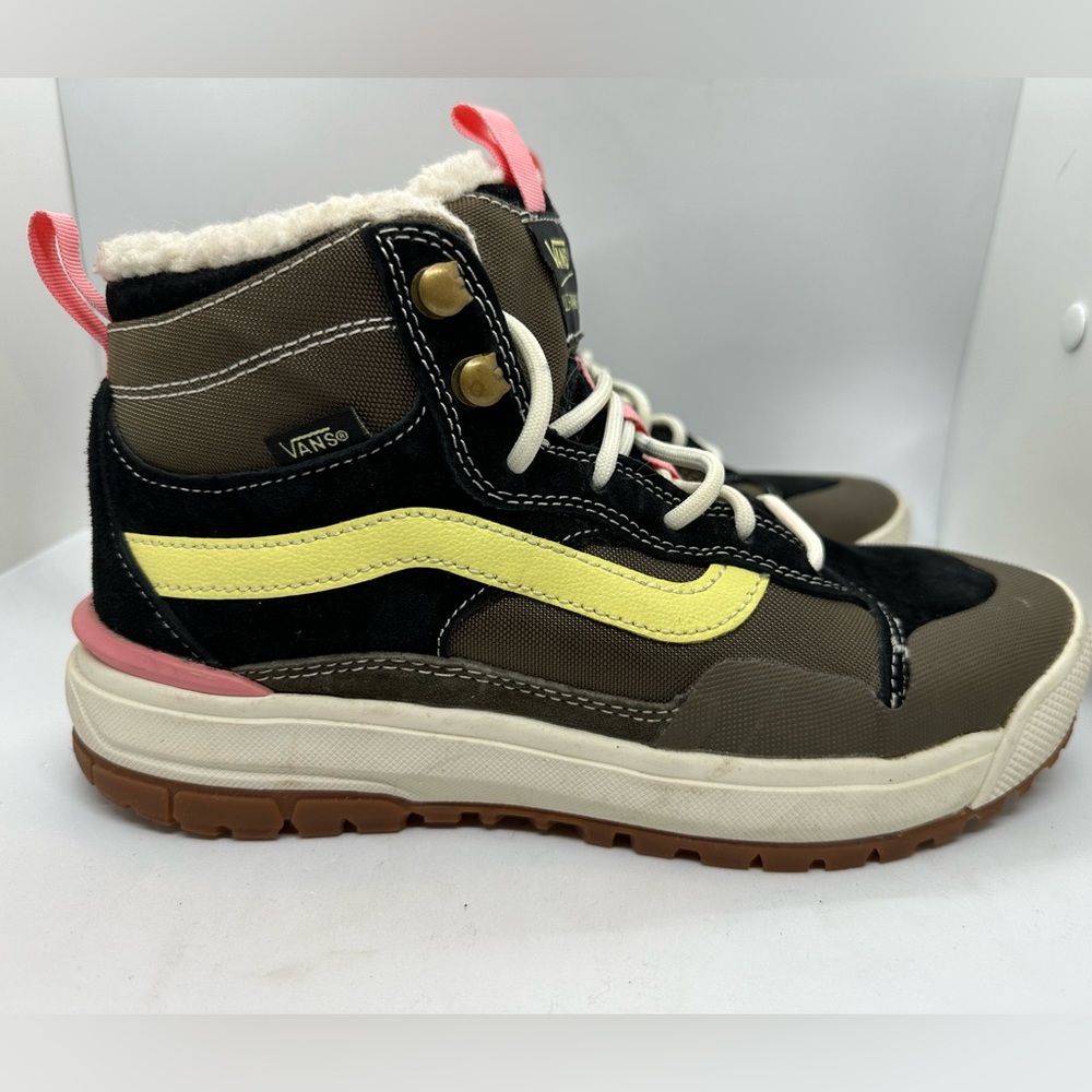 Vans Ultrarange Exo Hi. Canteen/marshmallow. NWOT - Picture 4 of 6
